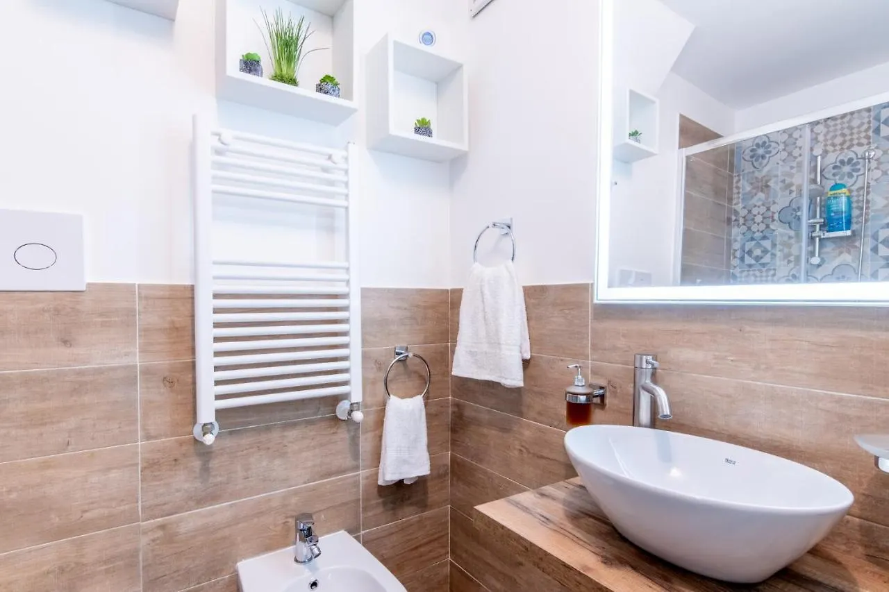 Principe Di Villafranca Suite Palermo Italy